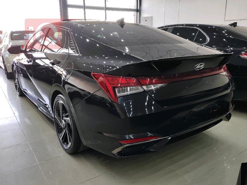 هیوندای ئەلەنترا